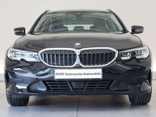 Usato 2021 BMW 318 2.0 Benzin 156 CV (24.990 €)