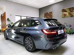 Usato 2022 BMW 320 2.0 El_Hybrid 190 CV (31.900 €)