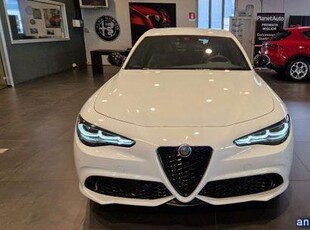 Usato 2023 Alfa Romeo Giulia 2.2 Diesel 211 CV (56.900 €)