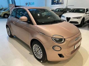 Usato 2024 Fiat 500e El 58 CV (24.600 €)