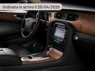 Usato 2024 Jaguar XF 2.0 El_Diesel 204 CV (67.430 €)