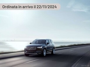 Usato 2024 Volvo XC90 2.0 El_Benzin 250 CV (67.140 €)