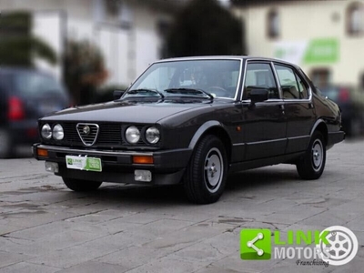 Usato 1984 Alfa Romeo Alfetta GT/GTV 2.0 Benzin 131 CV (11.400 €)