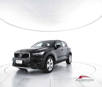 Volvo XC40 D3 AWD Momentum del 2019 usata a Corciano