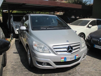 Usato 2010 Mercedes B180 2.0 CNG_Hybrid 116 CV (5.900 €)