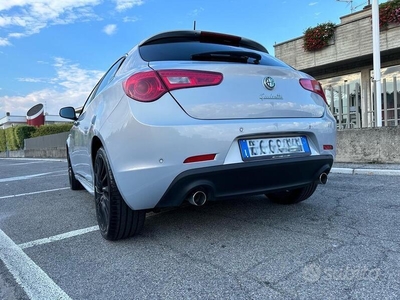 Usato 2014 Alfa Romeo Giulietta 2.0 Diesel 82 CV (12.500 €)