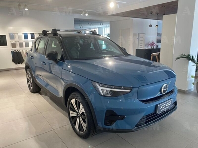 Usato 2023 Volvo XC40 2.0 El 408 CV (50.900 €)