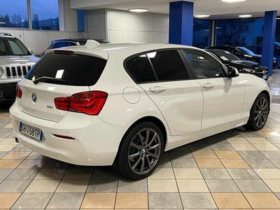 BMW SERIE 1 i 5p. Sport