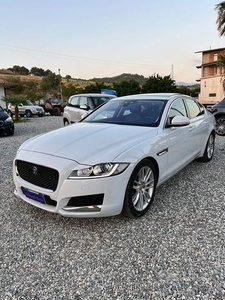 Jaguar XF 2.0 D E-Performance aut. Prestige