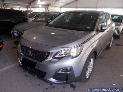 Peugeot 3008 1.5 bluehdi Business s&s 130cv eat8