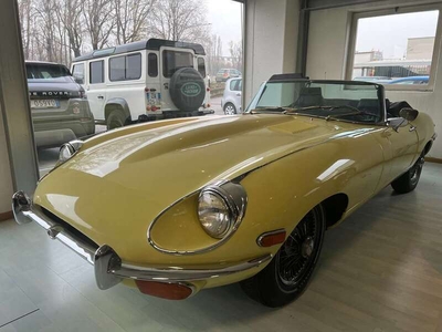Usato 1969 Jaguar E-Type 4.2 Benzin 254 CV (118.000 €)