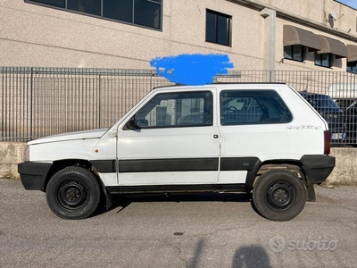 Usato 1992 Fiat Panda 4x4 1.0 Benzin 50 CV (4.700 €)