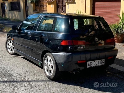 Usato 1996 Alfa Romeo 145 2.0 Benzin 150 CV (4.900 €)