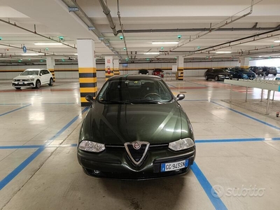 Usato 1998 Alfa Romeo 156 Benzin (1.900 €)