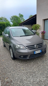 Usato 2007 VW Golf Plus 1.6 Benzin (4.000 €)