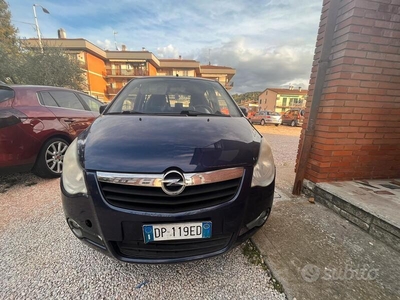 Usato 2008 Opel Agila 1.0 Benzin 65 CV (1.850 €)