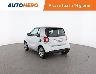 Usato 2015 Smart ForTwo Coupé 1.0 Benzin 71 CV (8.599 €)