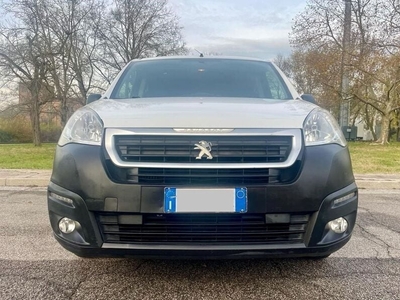 Usato 2017 Peugeot Partner 1.6 Diesel 120 CV (9.800 €)