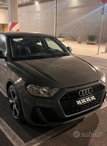 Usato 2018 Audi A1 Benzin (23.500 €)