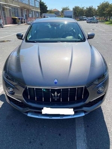 Usato 2018 Maserati Levante 3.5 Benzin 349 CV (42.900 €)