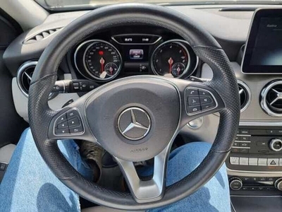 Usato 2019 Mercedes 200 2.1 Diesel 136 CV (32.000 €)