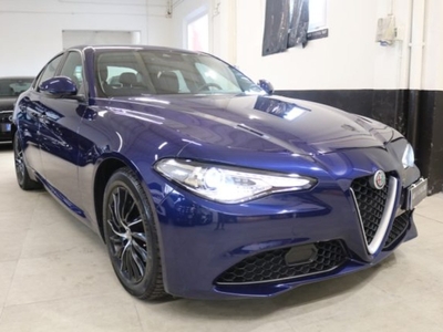 ALFA ROMEO Giulia (2016)