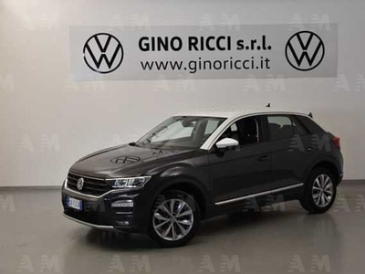 Volkswagen T-Roc 1.5 TSI ACT Style BlueMotion Technology del 2020 usata a Cesena