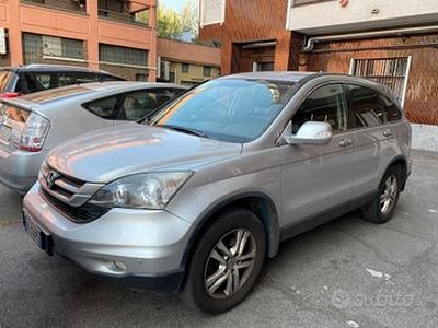 Honda CR-V 2.2 i-DTEC Exclusive i-Pilot AT UNICO P