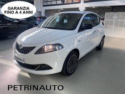 LANCIA YPSILON 1.0 FireFly 5P S&S Hybrid Ecochic Gold