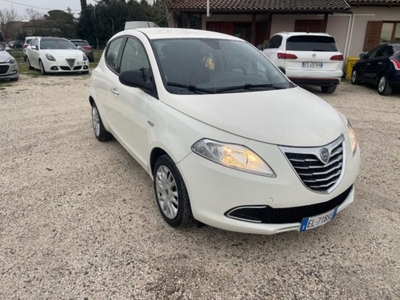 Lancia Ypsilon 1.2 69 CV 5 porte GPL Ecochic Gold usato