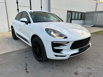 Macan gts full