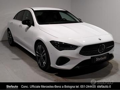 MERCEDES-BENZ CLA 200 d Automatic Progressive Ad