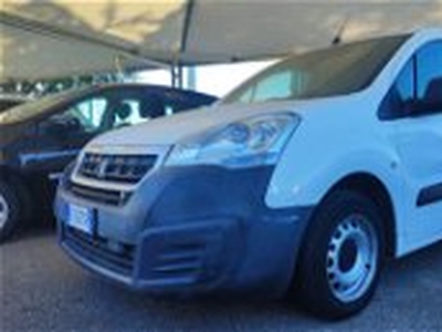 Peugeot Partner Telaio BlueHDi 100 L1 Pian.Cab. isotermico distribuzione del 2017 usata a Empoli