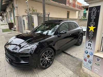 PORSCHE Macan 2.0 T