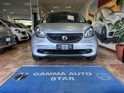 SMART FORFOUR 1.0 71CV PASSION ARGENTO MET STOFFA NERA C.LEGA 15 PERFETTA OK NEOPATENTATI!!!