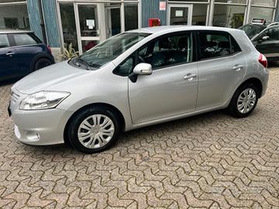 Toyota Auris 1.3 BENZINA 100 CV KILOMETRI 76500 EU