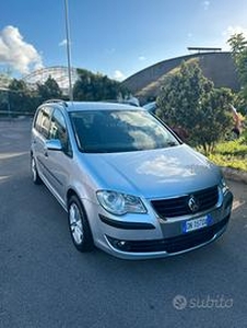 Volkswagen touran 1.6 benz/gpl