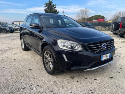 Volvo XC60 D4 Geartronic Kinetic usato