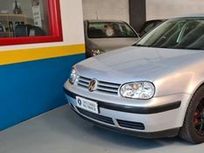 VW Golf IV del 1998 Benzina