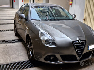 Alfa Romeo Giulietta 1.4 Turbo Benzina e GPL 2011