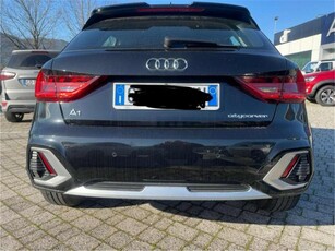 Audi A1 citycarver 25 TFSI Admired usato