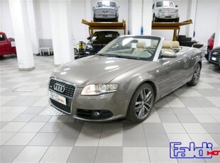 Audi A4 Cabrio Cabriolet 2.0 16V TFSI multitronic usato