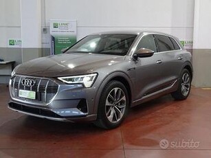 AUDI e-tron 50 quattro