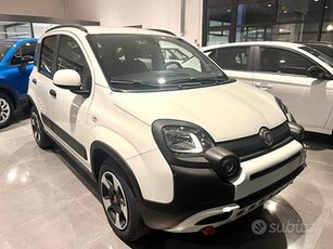 FIAT Panda Cross 1.0 Hybrid/VARI COLORI CON ROTT