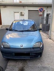 Fiat Seicento ideale per Neopatentati