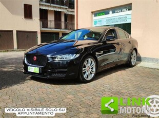 Jaguar XE 2.0 D Turbo 180 CV AWD aut. Prestige usato