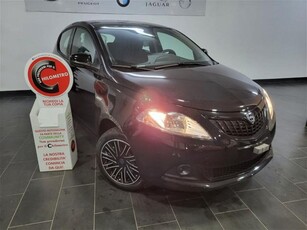 Lancia Ypsilon 1.0 FireFly 5 porte S&S Hybrid Ecochic Silver nuovo