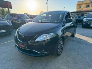 Lancia Ypsilon 1.2 69 CV 5 porte Gold usato