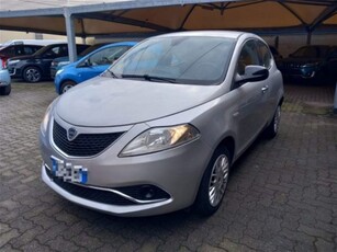 Lancia Ypsilon 1.2 69 CV 5 porte Gold usato