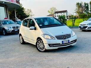 Mercedes-benz A 180 cdi cambio automatico ! ! !